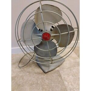 Vintage 1950s GE Metal Desk Fan Oscillating Wall Mount Gray Industrial Decor